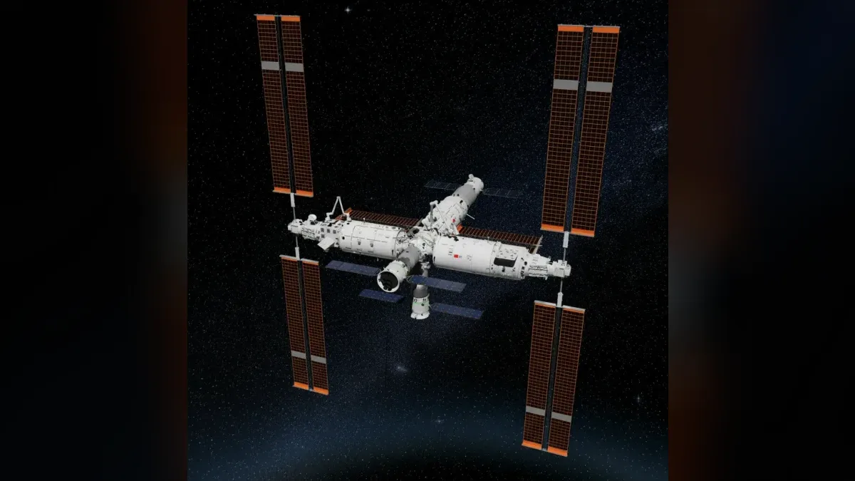 An unofficial illustration of the completed Tiangong station with spacecraft docked, restyled onto a dark starfield.